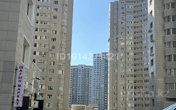 2-комнатная квартира · 70 м² · 8/22 этаж, Нажмеденова 10/4 — Калдаякова за 33 млн ₸ в Астане, Сарайшык р-н — фото 2