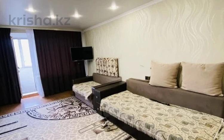 2-комнатная квартира · 45.8 м² · 2/5 этаж, Байсалыкова 61 — 9 школа за 17.5 млн ₸ в Семее — фото 2