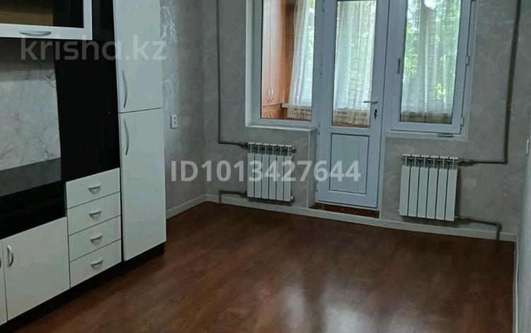 2-бөлмелі пәтер · 42.4 м² · 4/5 қабат, 11-шағынаудан 114а, бағасы: 18.5 млн ₸ в Шымкенте, Енбекшинский р-н — фото 2