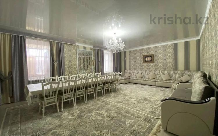 4-комнатная квартира · 180 м² · 2/3 этаж, Победы за 69 млн ₸ в Костанае — фото 2