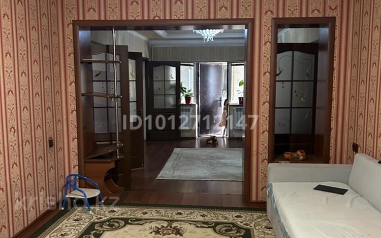 Отдельный дом · 6 комнат · 140 м² · 8 сот., мкр Самал-1 687 — Өтегенов бойы Нұршуақ көшесі 3үй за 70 млн ₸ в Шымкенте, Абайский р-н — фото 2