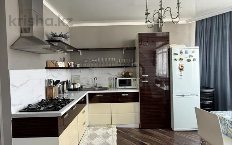 2-комнатная квартира · 60 м² · 10/10 этаж, Нусупбекова 23/14 — ЦЕНА НИЖЕ РЫНКА за 390 000 ₸ в Алматы, Медеуский р-н — фото 2
