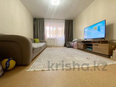 3-комнатная квартира · 76 м² · 2/9 этаж, Жамбыла за 39.6 млн ₸ в Петропавловске