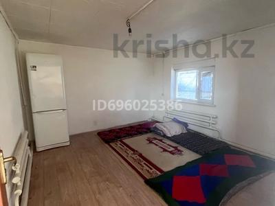 Отдельный дом • 1 комната • 60 м² • помесячно, Тамды-1 28 за 35 000 〒 в Актобе, мкр Гормолзавод