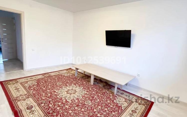 3-бөлмелі пәтер · 67.7 м² · 3/5 қабат, 83 квартал, бағасы: 22 млн ₸ в Костанае — фото 2