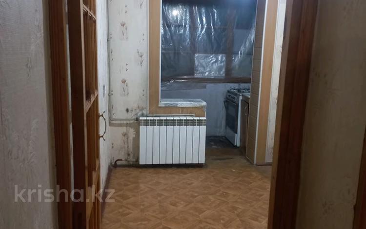 2-бөлмелі пәтер · 60 м² · 2/5 қабат, Байтурсынова 84а, бағасы: 100 000 ₸ в Шымкенте, Аль-Фарабийский р-н — фото 2
