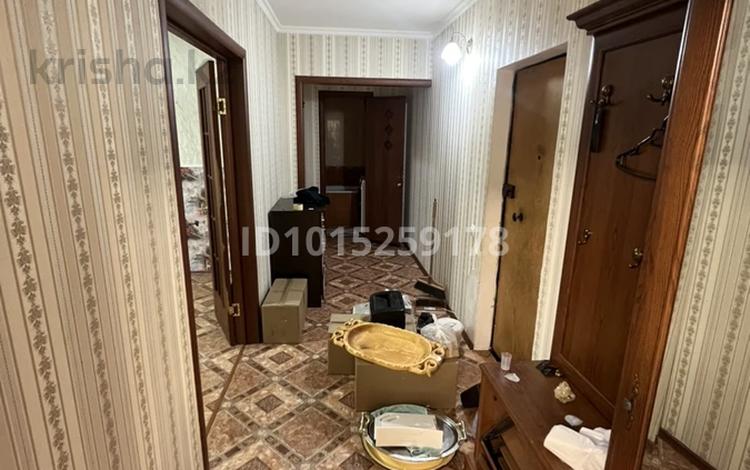 2-комнатная квартира · 70 м² · 9/10 этаж, мкр Юго-Восток, Муканова 80 — Магнум за 200 000 ₸ в Караганде, Казыбек би р-н — фото 2