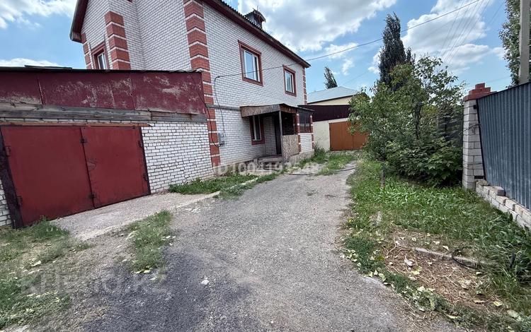 Жеке үй · 4 бөлме · 180 м² · 10 жүзд., Переулок Темиртау 12 — Юго-Восток правая сторона, бағасы: 100 млн ₸ в Астане, Алматы р-н — фото 2