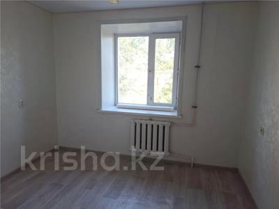2-комнатная квартира · 40 м² · 4/5 этаж, Майкудук, 14й микрорайон за 8.6 млн ₸ в Караганде, Алихана Бокейханова р-н