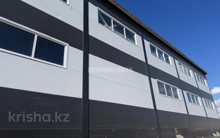 Свободное назначение, офисы, склады, сельское хозяйство, фитнес и спорт, конференц-залы · 1800 м² за 3.6 млн 〒 в Кокшетау — фото 2