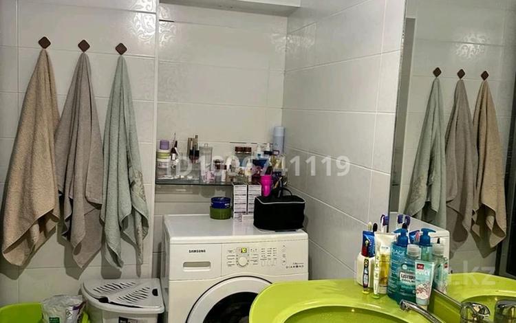 3-комнатная квартира · 62 м² · 5/5 этаж, Менделеева 11 за 25 млн ₸ в Аскара Токпанова (Казцик) — фото 2