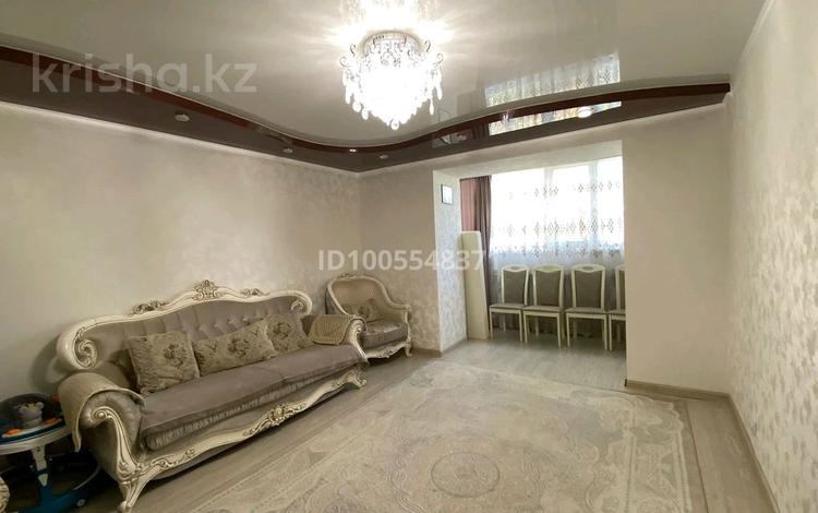 3-комнатная квартира · 75.9 м² · 1/5 этаж, мкр Астана 3 за 30 млн ₸ в Уральске — фото 2