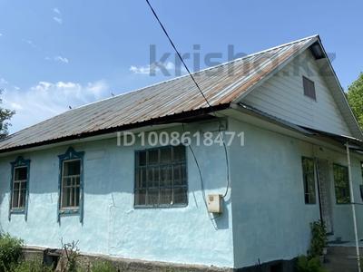 Отдельный дом · 4 комнаты · 132 м² · 11 сот., мкр 13-й военный городок, РВ-90 54 — Остроумова за 40 млн ₸ в Алматы, Турксибский р-н