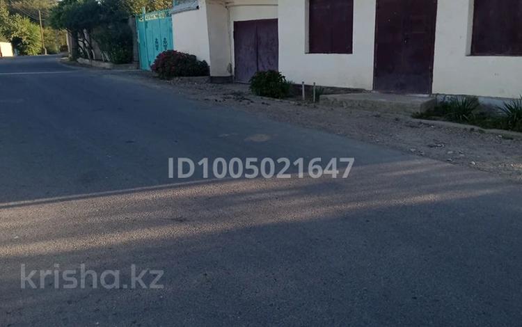 Жеке үй · 9 бөлме · 200 м² · 7 жүзд., 2-ой пер песчаный 31 — Колбасные ТИМ маршрут 20. водонапорная станция, бағасы: 27 млн ₸ в Таразе — фото 2