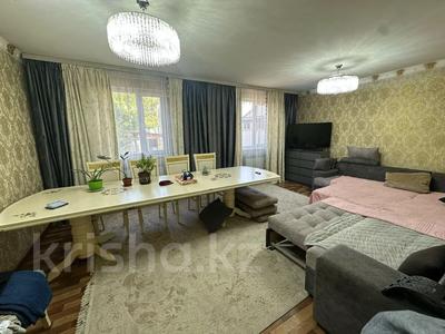 Отдельный дом · 4 комнаты · 170 м² · 10 сот., Кабанбай батыр 33а за 40 млн ₸ в 