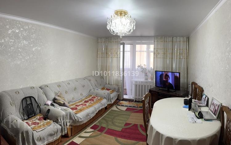3-комнатная квартира · 63 м² · 3/9 этаж, мкр Юго-Восток, Карбышева 5/1 — Университетская улица за 22 млн ₸ в Караганде, Казыбек би р-н — фото 3