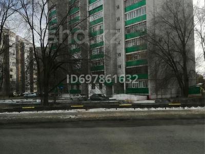 Пәтерлер в Западно-Казахстанской обл.: 2-бөлмелі пәтер · 60 м² · 5/10 қабат, Гагарина 1/2 — 22 школа, бағасы: 21.5 млн 〒 2-бөлмелі пәтер · 60 м² · 5/10 қабат, Гагарина 1/2 — 22 школа, бағасы: 21.5 млн 〒 в Уральске