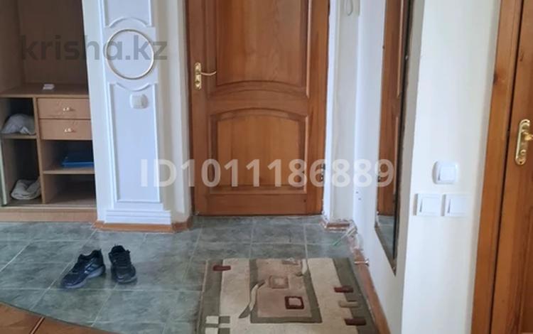 2-бөлмелі пәтер · 91 м² · 9/9 қабат, РОЗЫБАКИЕВА — Угол улиц Розыбакиева и Утепова, бағасы: 350 000 ₸ в Алматы, Бостандыкский р-н — фото 2