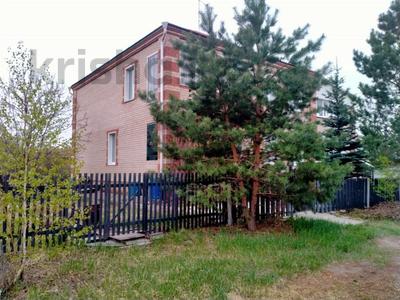 Отдельный дом • 6 комнат • 183 м² • 7 сот., Центральная за 49.9 млн 〒 в Петропавловске