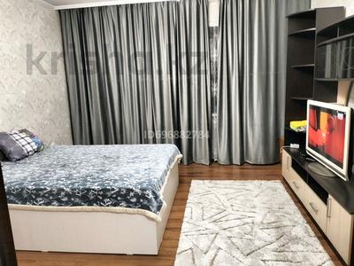 1-комнатная квартира · 50 м² · 4/15 этаж, Шакарима 60 — Кабанбай батыра за 2 000 〒 в Семее
