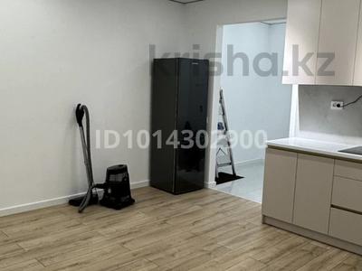 1-комнатная квартира · 36 м² · 2/6 этаж, Халиуллина 196/17 за 230 000 ₸ в Алматы, Медеуский р-н
