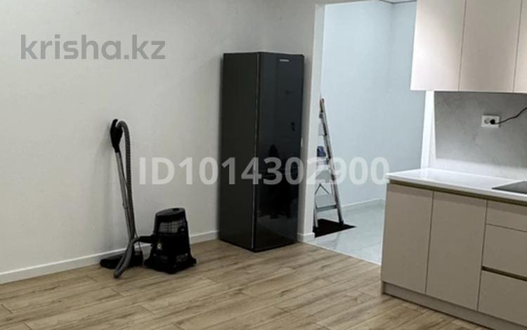 1-комнатная квартира · 36 м² · 2/6 этаж, Халиуллина 196/17 за 230 000 ₸ в Алматы, Медеуский р-н — фото 2