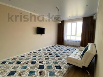 3-комнатная квартира · 95 м² · 3/12 этаж, Торекулова 95 за 110 млн 〒 в Алматы, Алмалинский р-н