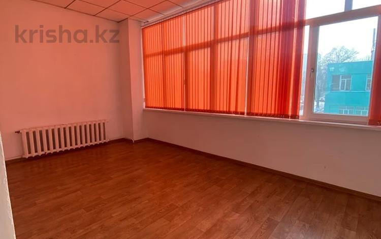 Офисы • 55 м² за 220 000 〒 в Алматы, Алмалинский р-н — фото 16