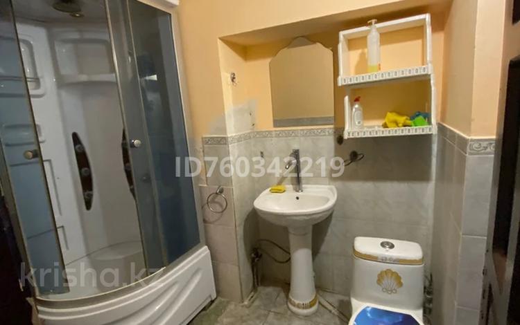 2-комнатная квартира · 50 м² · 1/3 этаж, мкр Тау Самал, Мкр Тау Самал, переулок Кербулакский 3 — ул. Олимпийская, Нефтяная - Банковая, Школа 47 за 160 000 ₸ в Алматы, Медеуский р-н — фото 4