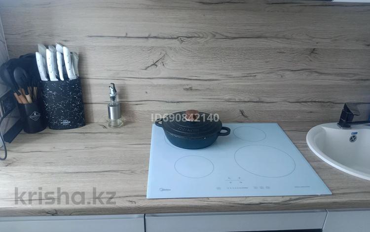 4-комнатная квартира · 60 м² · 5/5 этаж, Агыбай батыра 56 за 19 млн ₸ в  — фото 52