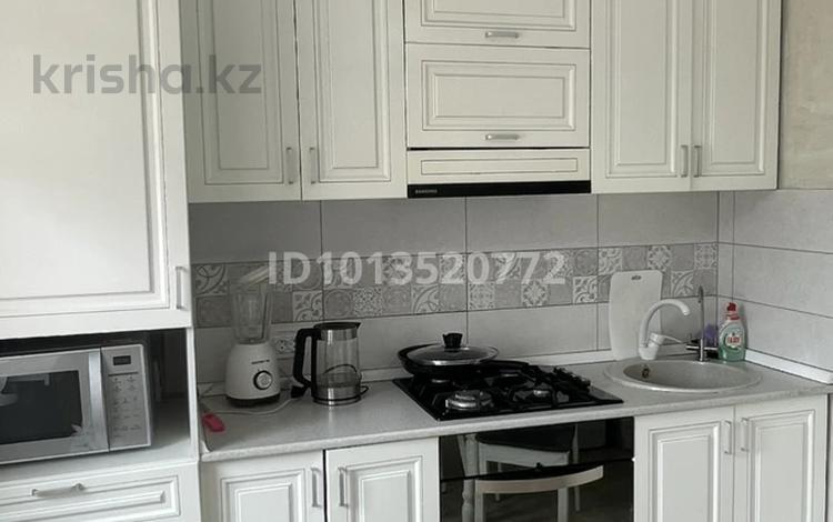 3-комнатная квартира · 61 м² · 4/5 этаж, мкр Коккайнар, Аркалык 79 за 37 млн ₸ в Алматы, Алатауский р-н — фото 2