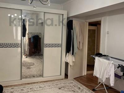 1-бөлмелі пәтер, 32 м², 3/5 қабат, мкр Айнабулак-3 156а, бағасы: 17 млн 〒 в Алматы, Жетысуский р-н