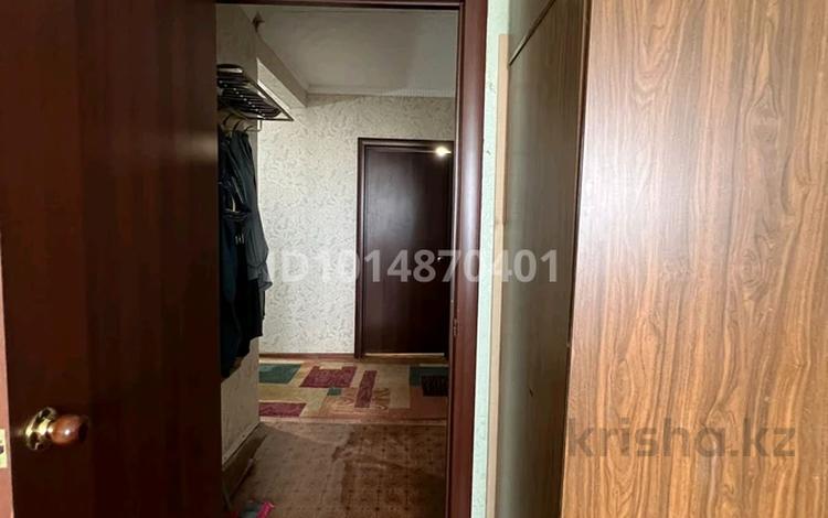 3-бөлмелі пәтер · 64 м² · 8/9 қабат, Ауэзова 61 — Магазин Венера, бағасы: 21 млн ₸ в Экибастузе — фото 2