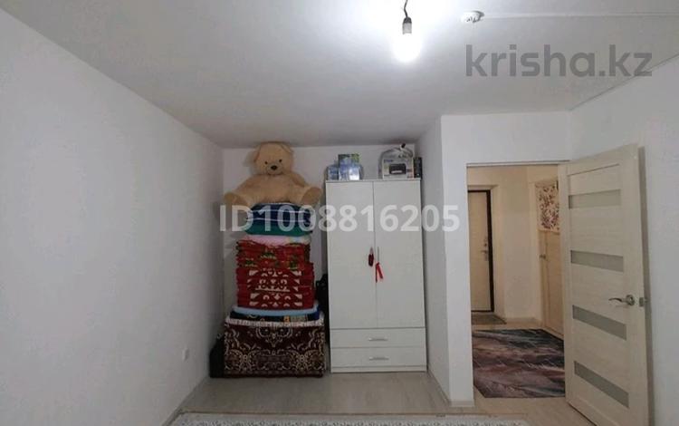 1-бөлмелі пәтер · 43 м² · 6/9 қабат, Береке ш/а., 21, бағасы: 12 млн ₸ в Атырау, мкр Береке — фото 4