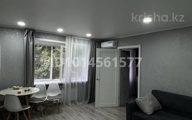 2-комнатная квартира · 42 м² · 1/3 этаж, Кайсенова 86 за 200 000 ₸ в Усть-Каменогорске — фото 2