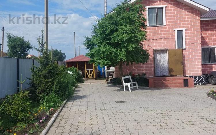 Жеке үй · 7 бөлме · 220 м², Казахстанская 43 — Джамбула, бағасы: 130 000 ₸ в Бурабае — фото 2