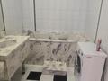 2-бөлмелі пәтер · 95 м², Аль-Фараби 11, бағасы: 500 000 ₸ в Алматы, Медеуский р-н — фото 5