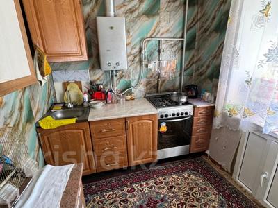 2-комнатная квартира · 48.1 м² · 3/5 этаж, Жаманкулова за 8.5 млн 〒 в Актобе, мкр Москва