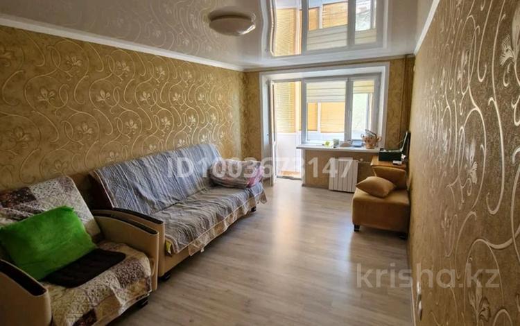 2-комнатная квартира · 42 м² · 2/4 этаж, Абая 12 за 12.5 млн ₸ в Балхаше — фото 2