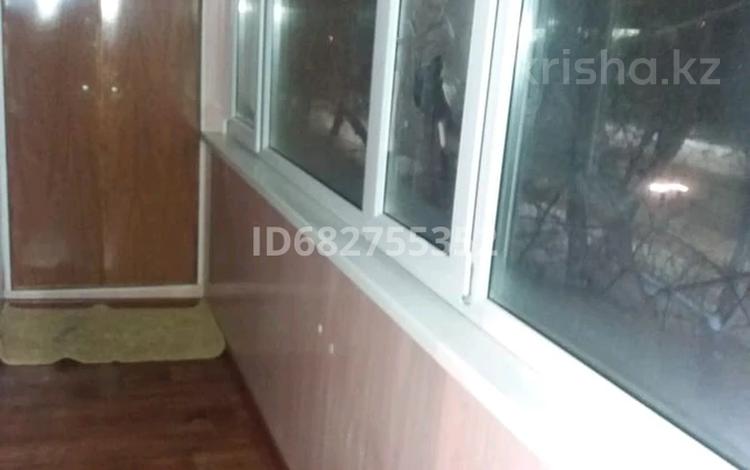 2-бөлмелі пәтер · 51 м² · 3/9 қабат, Курмангазы 161 — Школьника, бағасы: 120 000 ₸ в Уральске — фото 3