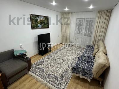 2-бөлмелі пәтер · 70 м² · 4/5 қабат, Есенберлина 4/2, бағасы: 13 000 ₸ в Усть-Каменогорске, Ульбинский