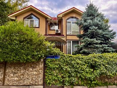 Отдельный дом · 7 комнат · 300 м² · 6.5 сот., мкр Горный Гигант, Жамакаева 22 22a — Аль Фараби угол Маркова за 3 млн 〒 в Алматы, Медеуский р-н