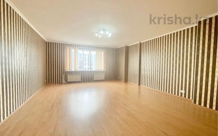 3-комнатная квартира · 167 м² · 12/20 этаж, Кенесары 4 — 250 тыс тг/кв.м за 45 млн 〒 в Астане, Сарыарка р-н — фото 54