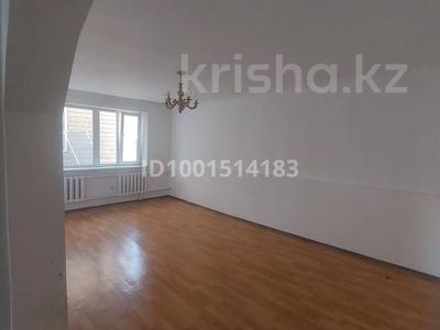 Отдельный дом · 4 комнаты · 100 м² · 6 сот., Депутатская 8 — Ломова за 35 млн 〒 в Павлодаре