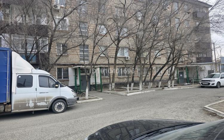 1-бөлмелі пәтер · 31.5 м² · 5/5 қабат, Махамбета 119 — Арын стройдүкенге қарсы, бағасы: 10 млн ₸ в Атырау — фото 2