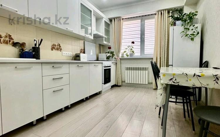 2-бөлмелі пәтер · 62 м² · 10/10 қабат, 16-й мкр 63/2, бағасы: 200 000 〒 в Актау — фото 14