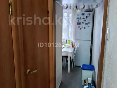 2-бөлмелі пәтер · 48 м² · 1/5 қабат, Майкудук, Майкудук, 16й микрорайон 31, бағасы: 10.2 млн ₸ в Караганде, Алихана Бокейханова р-н
