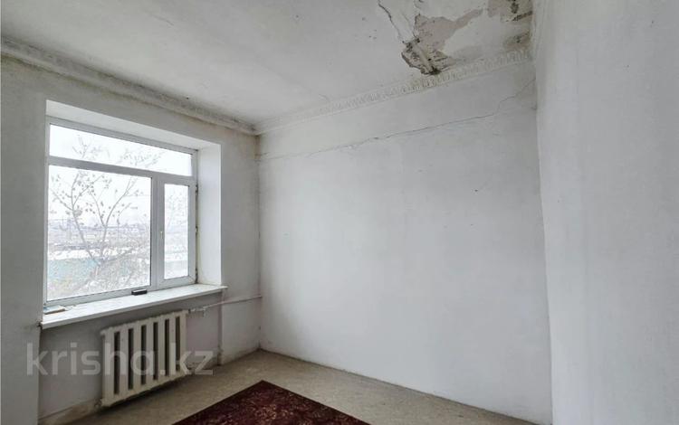 3-комнатная квартира · 60 м² · 3/3 этаж, ул. Караганды 36 за 8 млн ₸ в Темиртау — фото 5