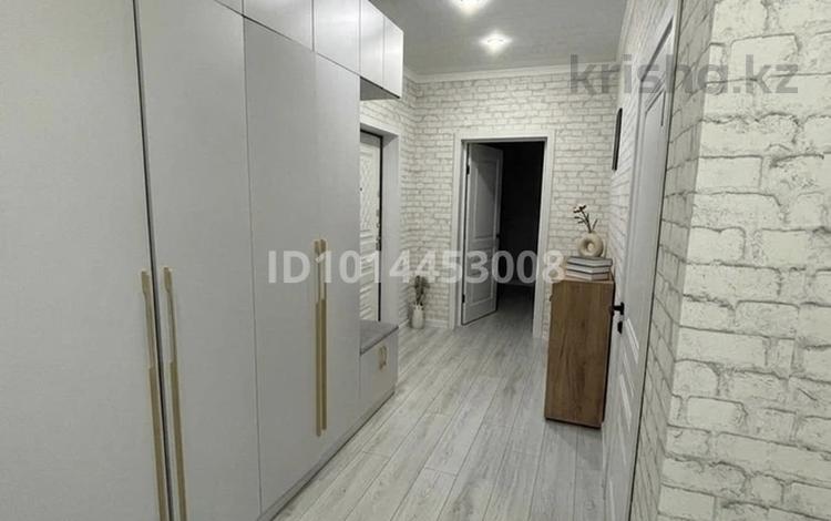 2-комнатная квартира · 76.9 м² · 5/5 этаж, Каратал 37б за 42 млн ₸ в Талдыкоргане — фото 2