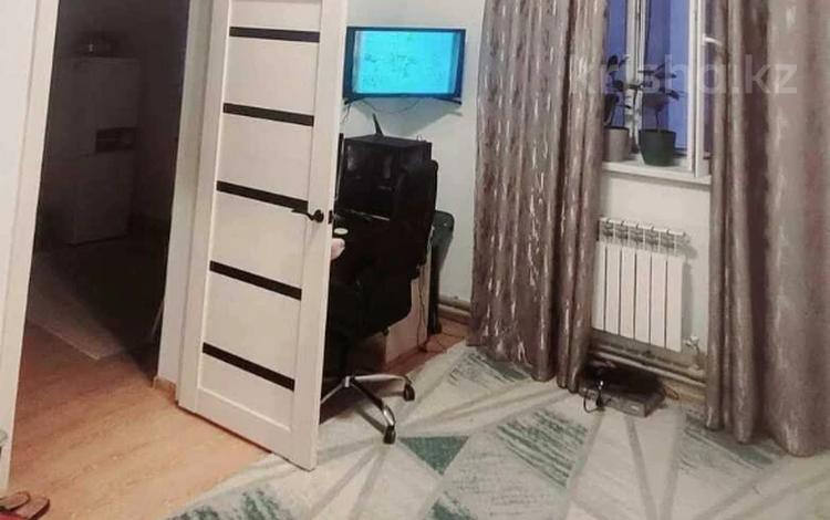 1-комнатная квартира · 26 м² · 2/3 этаж, мкр Акбулак, еспаева за 19.5 млн ₸ в Алматы, Алатауский р-н — фото 2